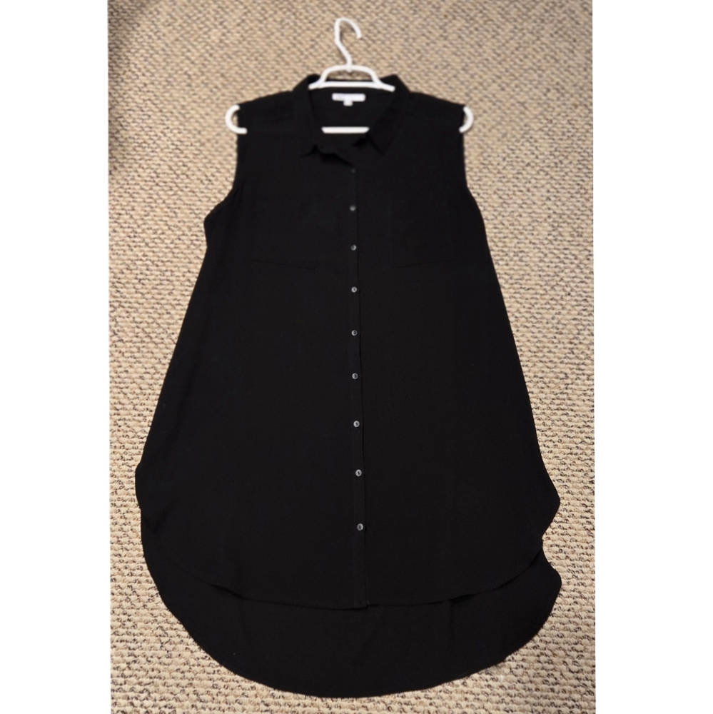 DR2 Sheer Sleeveless Tunic Button Down - Picture 2 of 5